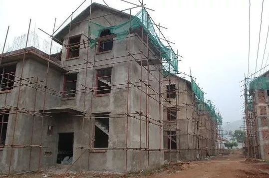 农村自建房选择夏季开建，这些注意事项你要清楚！